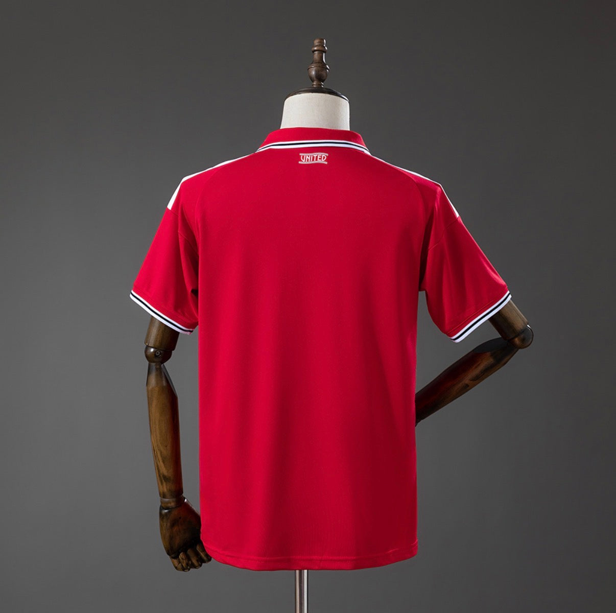 MANCHESTER UNITED DOMICILE 2026/27