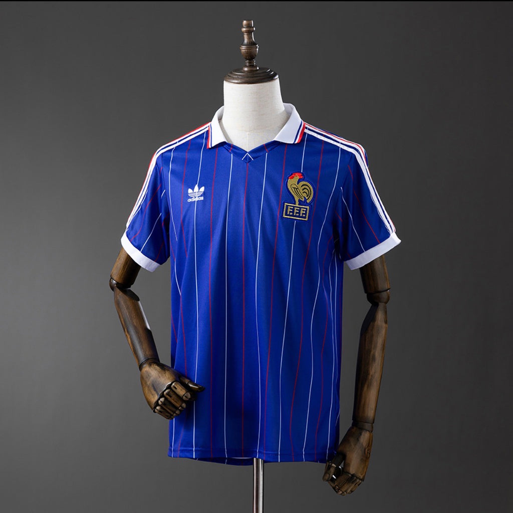 Retro France 1982 home