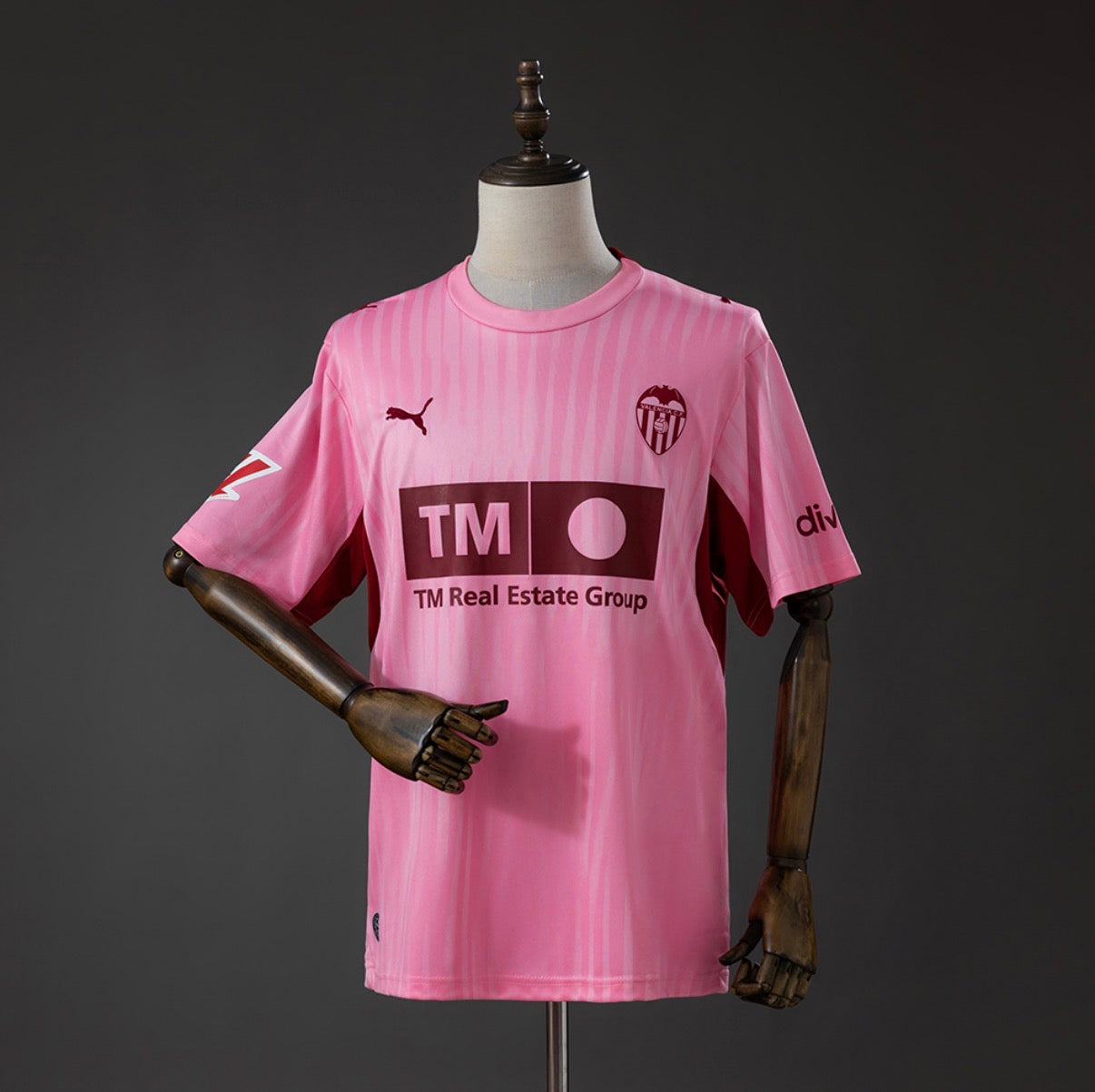 Valencia 26/27 Third Away