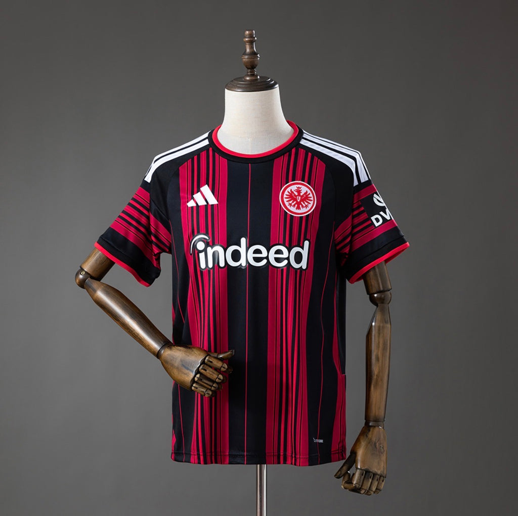 Frankfurt 26/27 Home